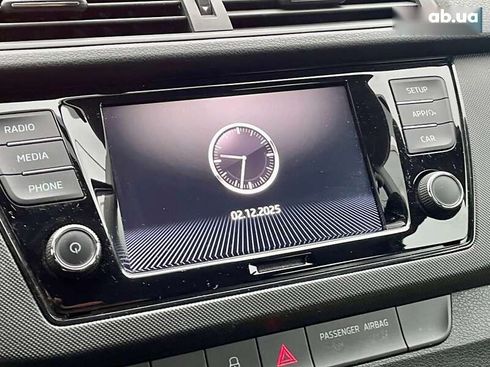 Skoda Fabia 2021 - фото 29
