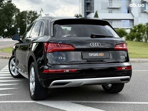 Audi Q5 2018 - фото 11