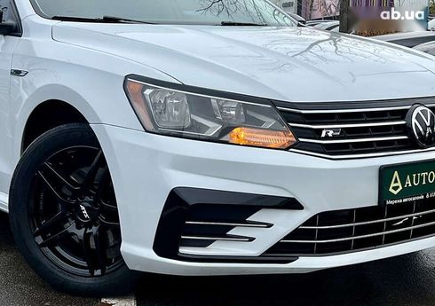 Volkswagen Passat 2018 - фото 7