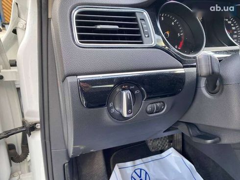 Volkswagen Jetta 2015 - фото 13