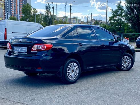 Toyota Corolla 2011 черный - фото 5