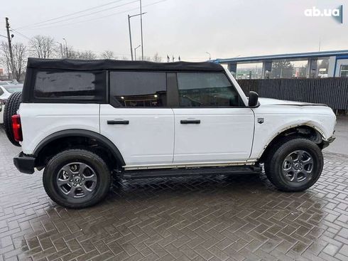 Ford Bronco 2022 - фото 12