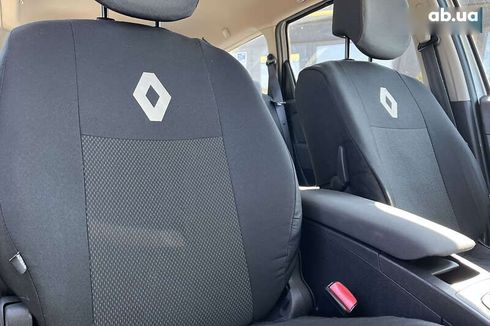 Renault Scenic 2015 - фото 27