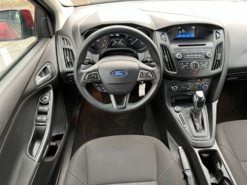 Ford Focus 2015 красный - фото 7