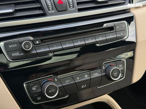 BMW X1 2017 коричневый - фото 19