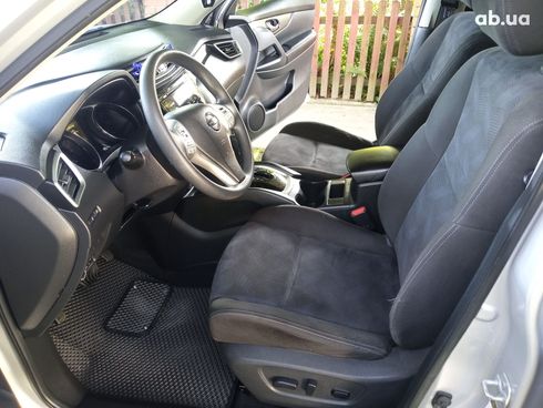 Nissan Rogue 2015 серебристый - фото 4
