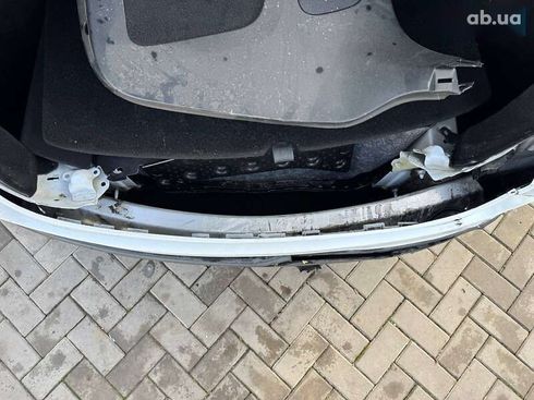 Tesla Model Y 2020 - фото 10