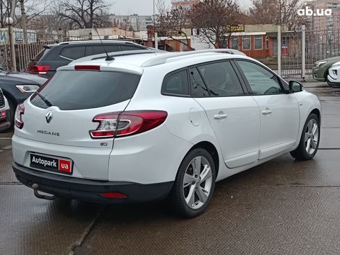 Renault Megane 2012 белый - фото 6