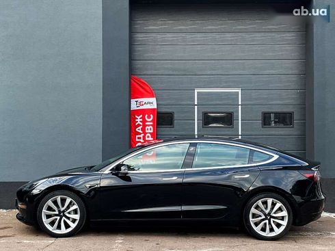 Tesla Model 3 2020 - фото 6