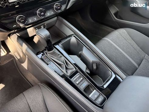 Honda Accord 2023 - фото 11