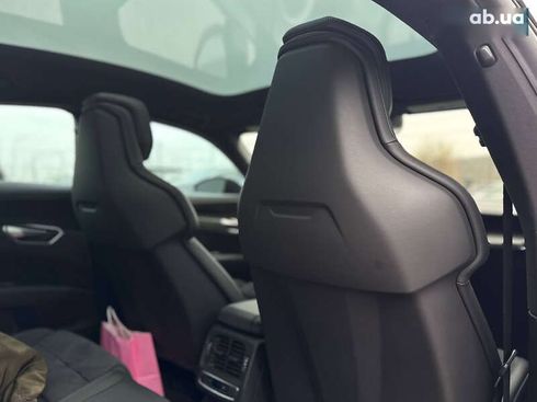 Audi E-Tron 2022 - фото 16