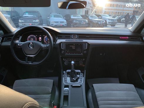 Volkswagen passat b8 2015 черный - фото 37