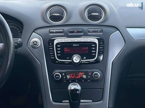 Ford Mondeo 2011 - фото 17