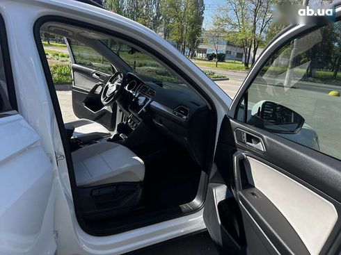 Volkswagen Tiguan 2017 - фото 25