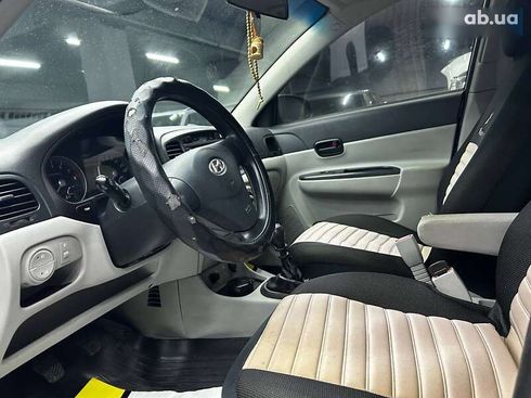 Hyundai Accent 2008 - фото 9