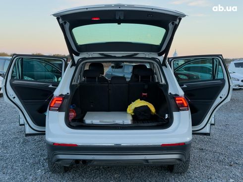 Volkswagen Tiguan 2017 белый - фото 29