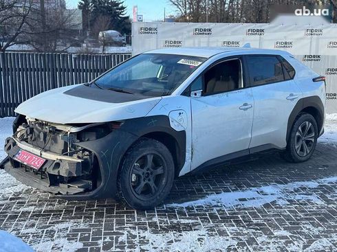 Subaru Solterra 2023 - фото 14