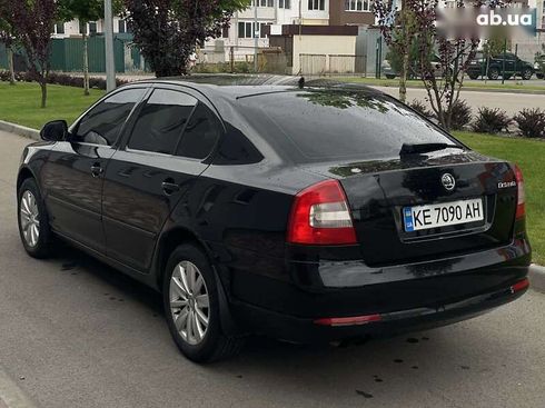 Skoda Octavia 2012 - фото 10