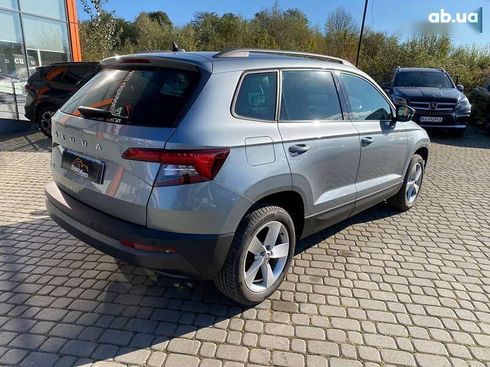 Skoda Karoq 2021 - фото 7