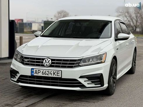 Volkswagen Passat 2018 - фото 9