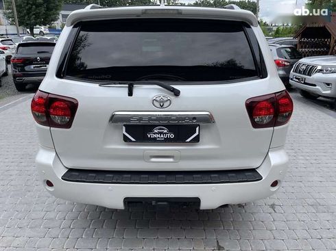 Toyota Sequoia 2018 - фото 13
