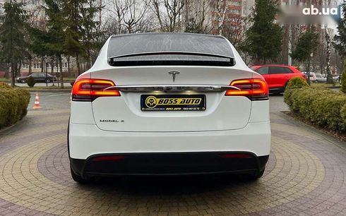 Tesla Model X 2018 - фото 6