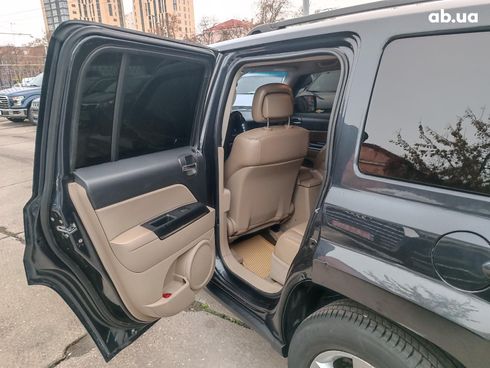 Jeep Patriot 2013 черный - фото 14