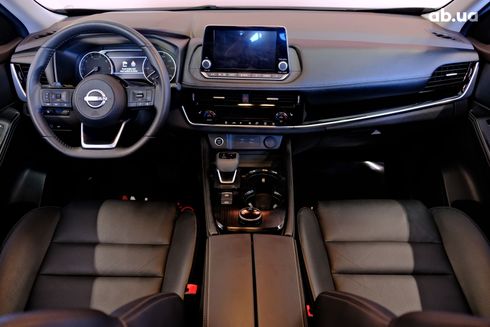 Nissan Rogue 2023 серый - фото 7