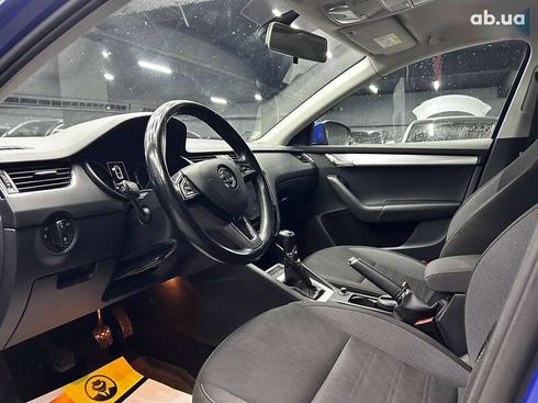 Skoda Octavia 2018 - фото 8