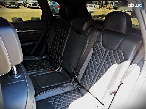 Audi SQ5 2018 - фото 18