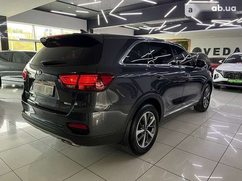 Kia Sorento 2019 - фото 4