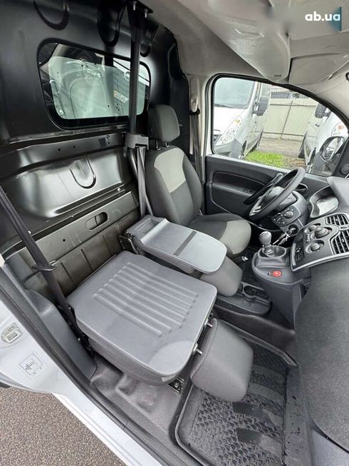 Renault Kangoo 2020 - фото 26