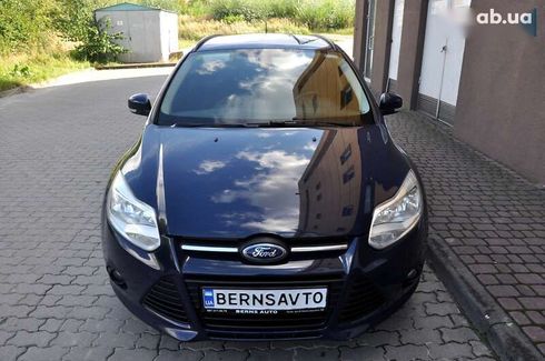 Ford Focus 2011 - фото 3