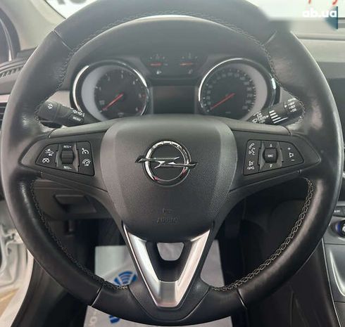 Opel Astra 2018 - фото 15