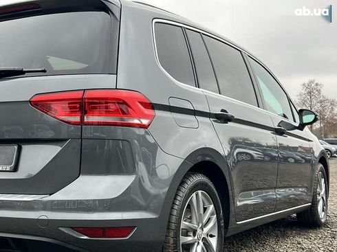 Volkswagen Touran 2020 - фото 12