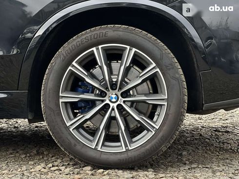 BMW X5 M 2021 - фото 25