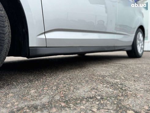 Ford C-Max 2011 - фото 14