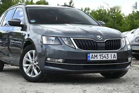 Skoda Octavia 2017 - фото 3
