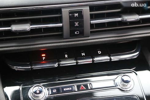 Lincoln Corsair 2021 - фото 20