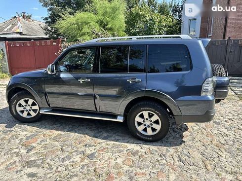 Mitsubishi Pajero Wagon 2008 - фото 28