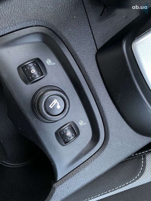 Ford Focus 2012 - фото 26