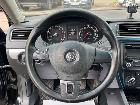 Volkswagen Jetta 2013 черный - фото 29