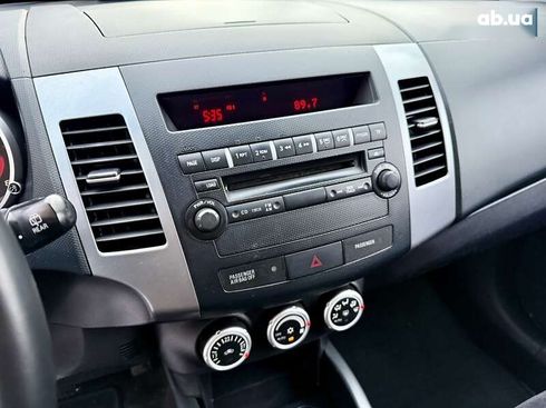 Mitsubishi Outlander XL 2007 - фото 29