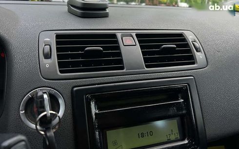 Volvo V50 2009 - фото 20