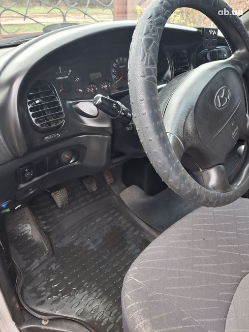 Hyundai h 1 2006 белый - фото 11