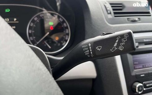Skoda Octavia 2010 - фото 16