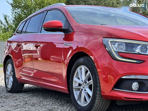 Renault Megane 2017 - фото 10