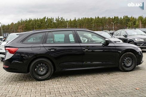 Skoda Octavia 2021 - фото 14