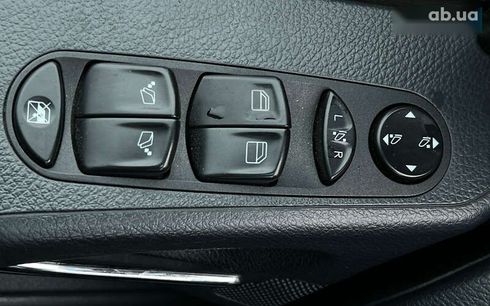 Mercedes-Benz Viano 2012 - фото 22