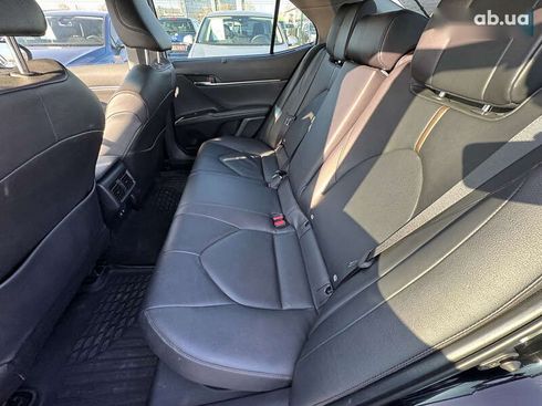 Toyota Camry 2019 - фото 24